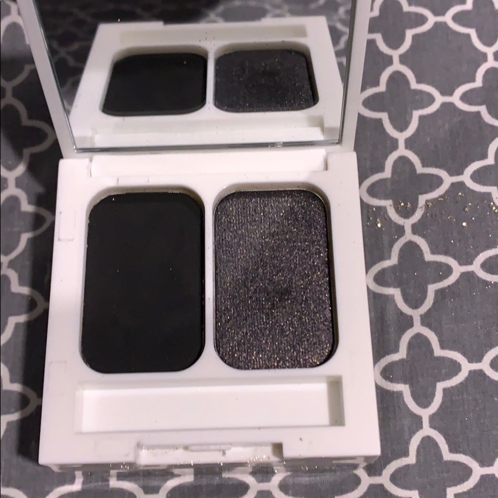 Hank & Henry Eye Shadow duo ✨